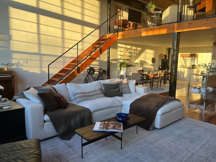 Image showcasing See How Big Windows Light Up an Industrial Rental Apartment | Apartment ...